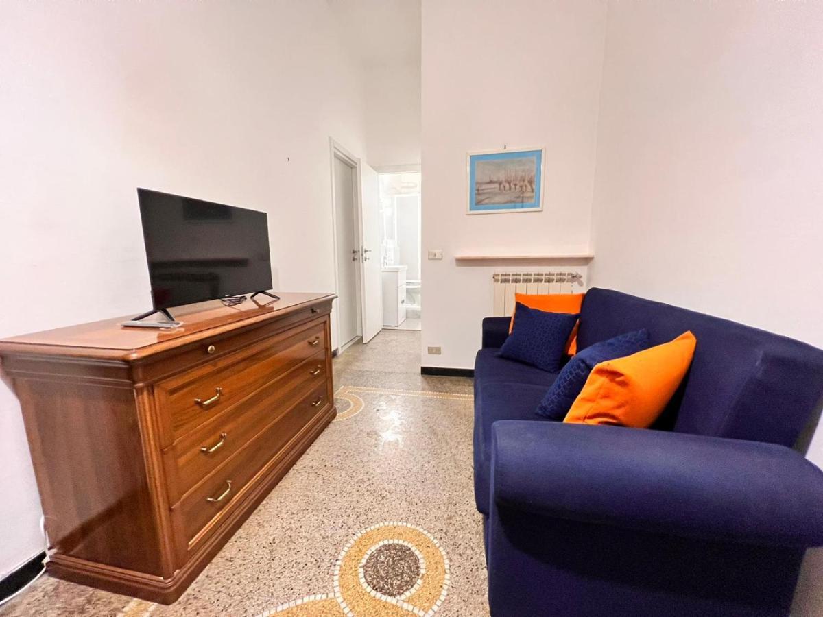 Savona Casa Vacanze Vicino Mare 3 Minuti Wifi Ngoại thất bức ảnh