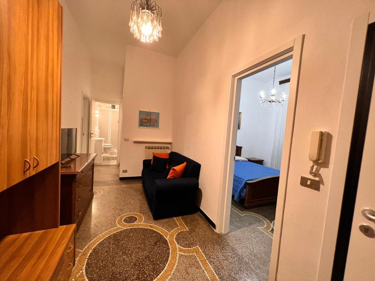 Savona Casa Vacanze Vicino Mare 3 Minuti Wifi Ngoại thất bức ảnh